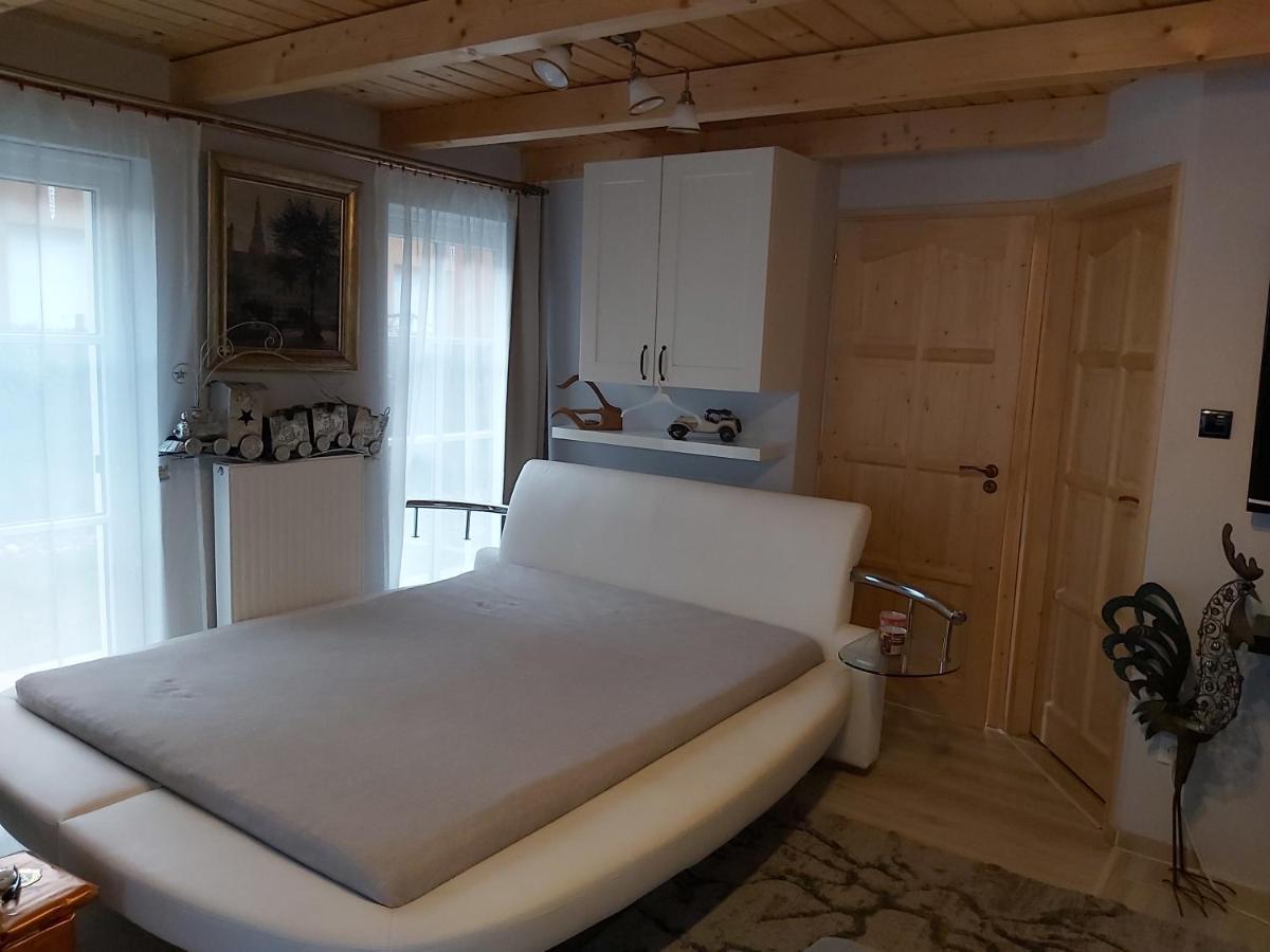 Flamingo Apartman 발라톤사르소 외부 사진